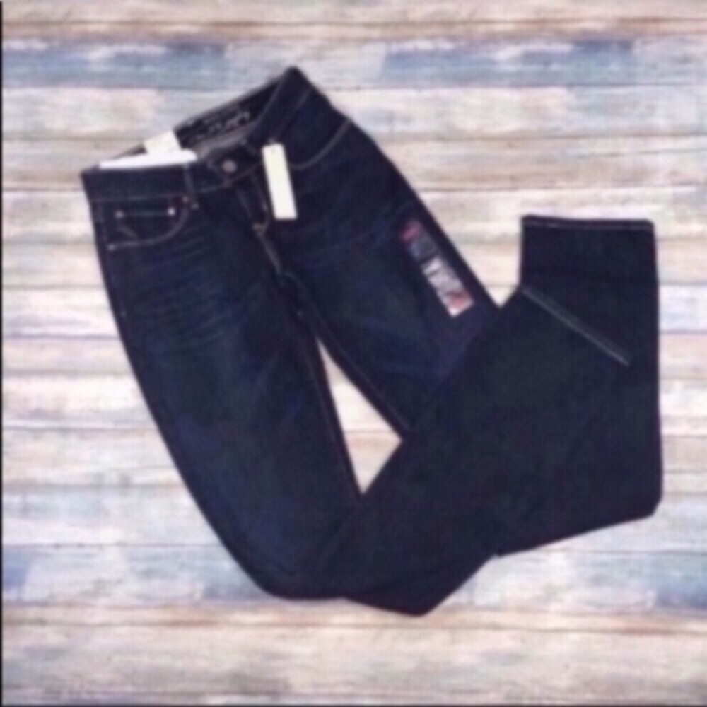 NWT Levi's Bold Curve Straight Leg Denim